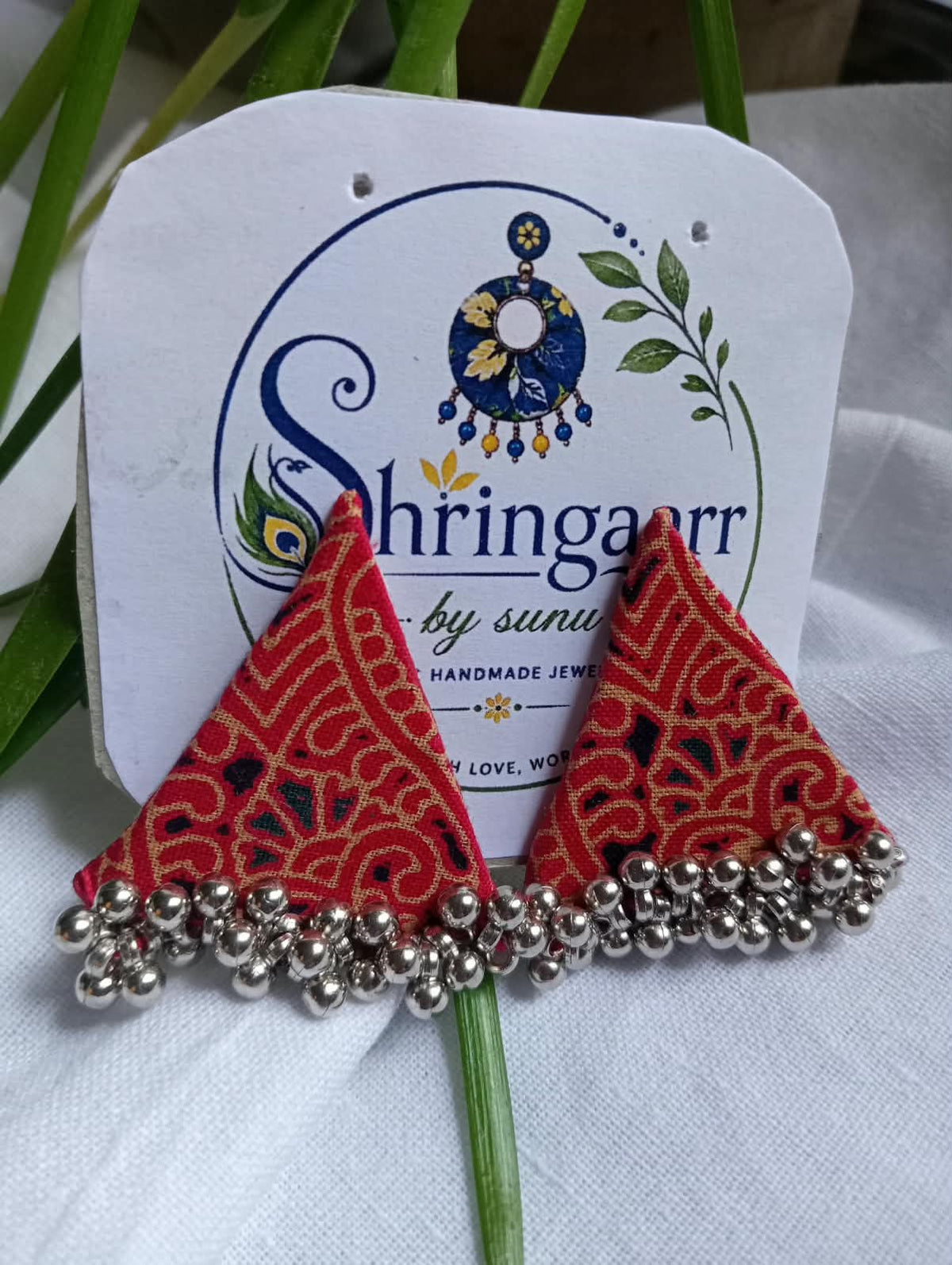 RED BLACK TRIANGLE FABRIC EARRINGS